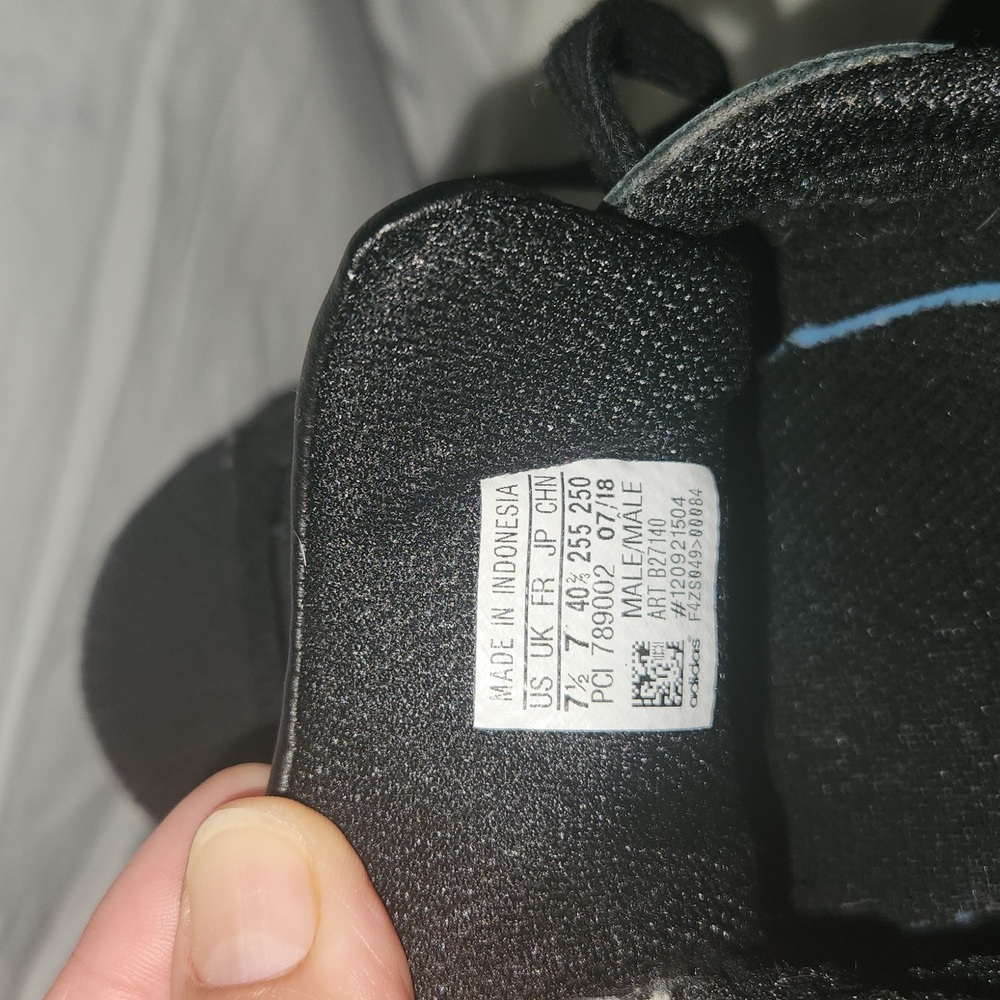 Mens Adidas Superstar Shoes. - Picture 4 of 6